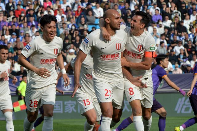 华体会体育入口-【中超】费利佩孔帕尼奥均梅开二度 津门虎2比3蓉城