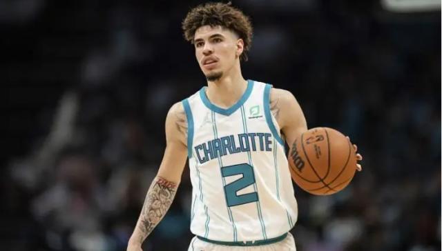 华体会官网-三球将缺席季初比赛 俯冲状元签是黄蜂最佳选择？